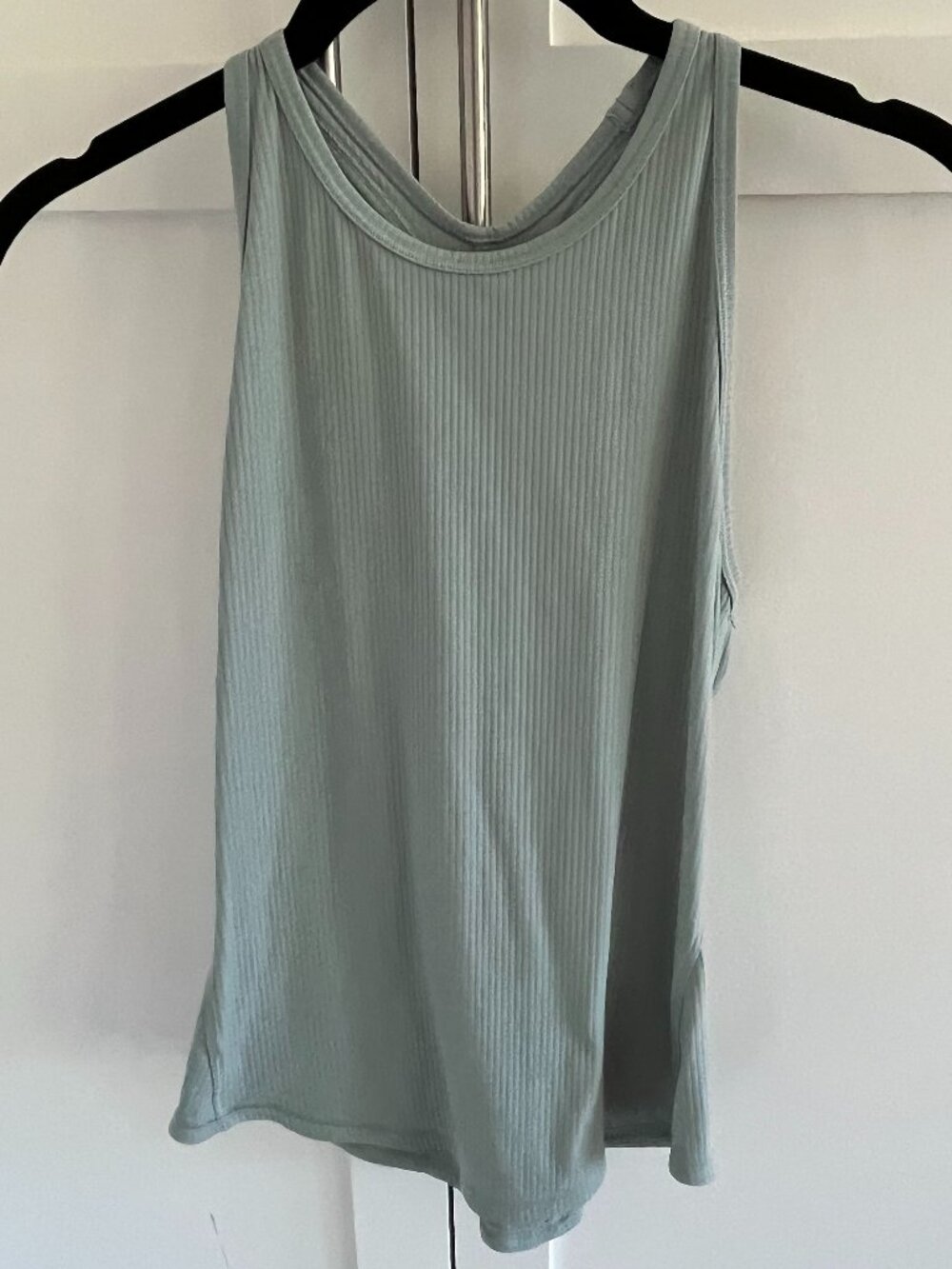 Lululemon Base Pace Tank *Ribbed SVBL 2